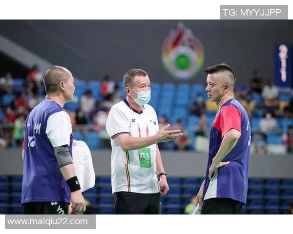 实时新闻南京羽毛球队与广州羽毛球队赛后分析灵活性对比与战术启示